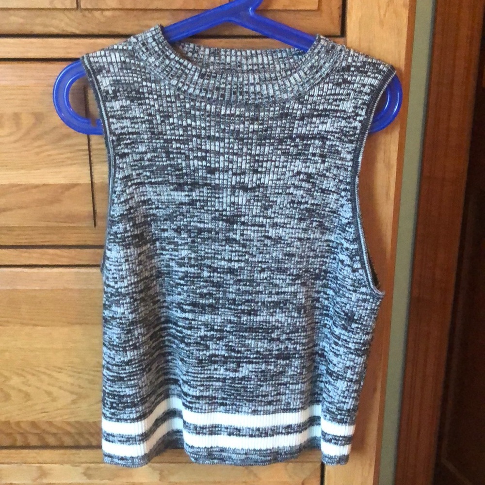 Sleeveless Sweater Vest